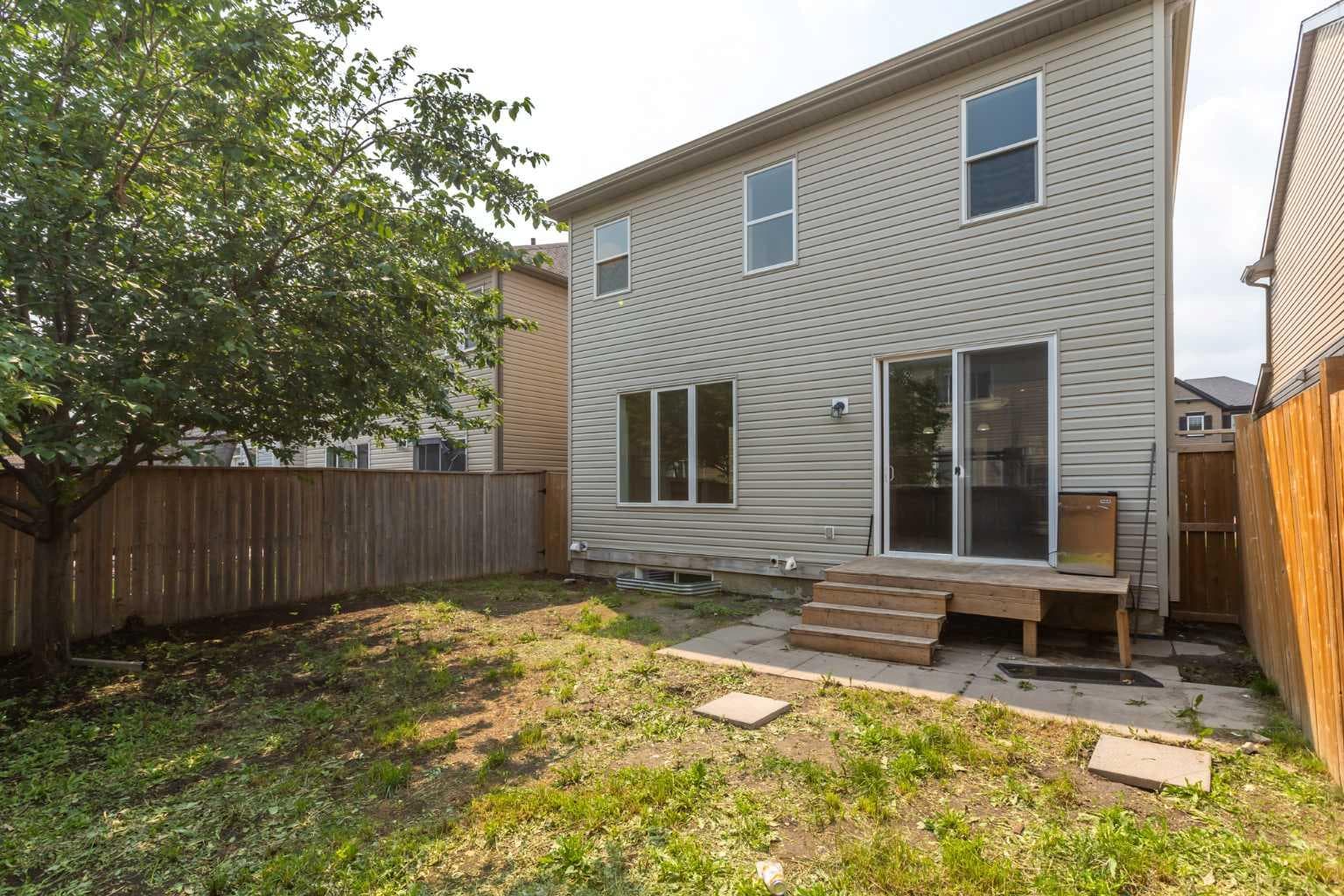 137 Windridge Road SW