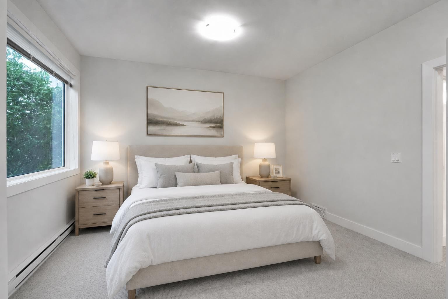 207, 20 Brentwood Common NW