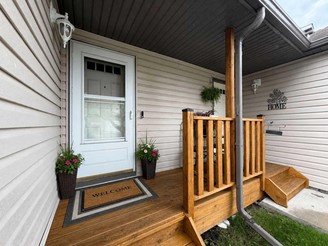 31, 156 Canoe Drive SW