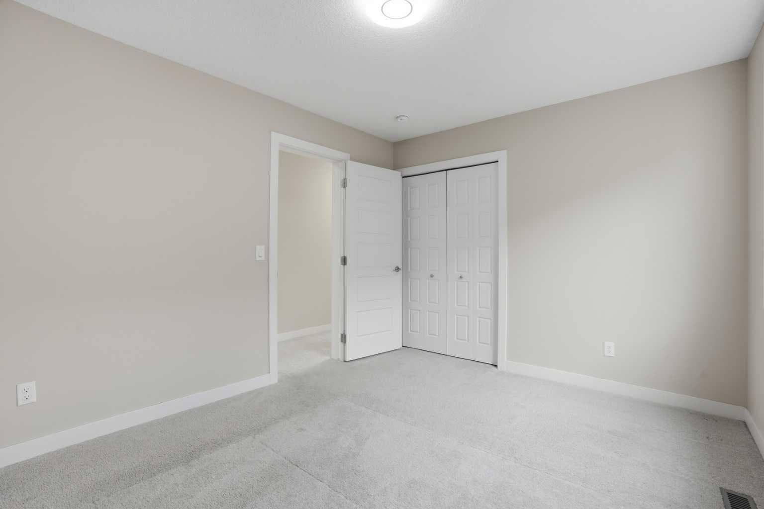 93 Saddlestone Place NE