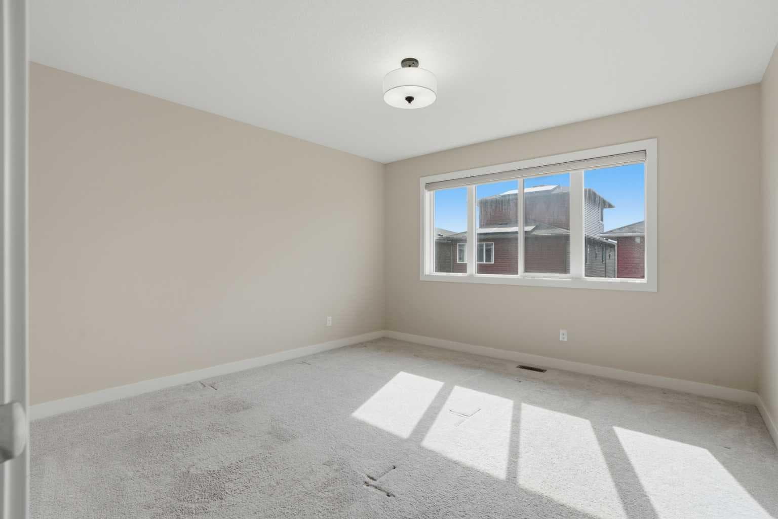 93 Saddlestone Place NE