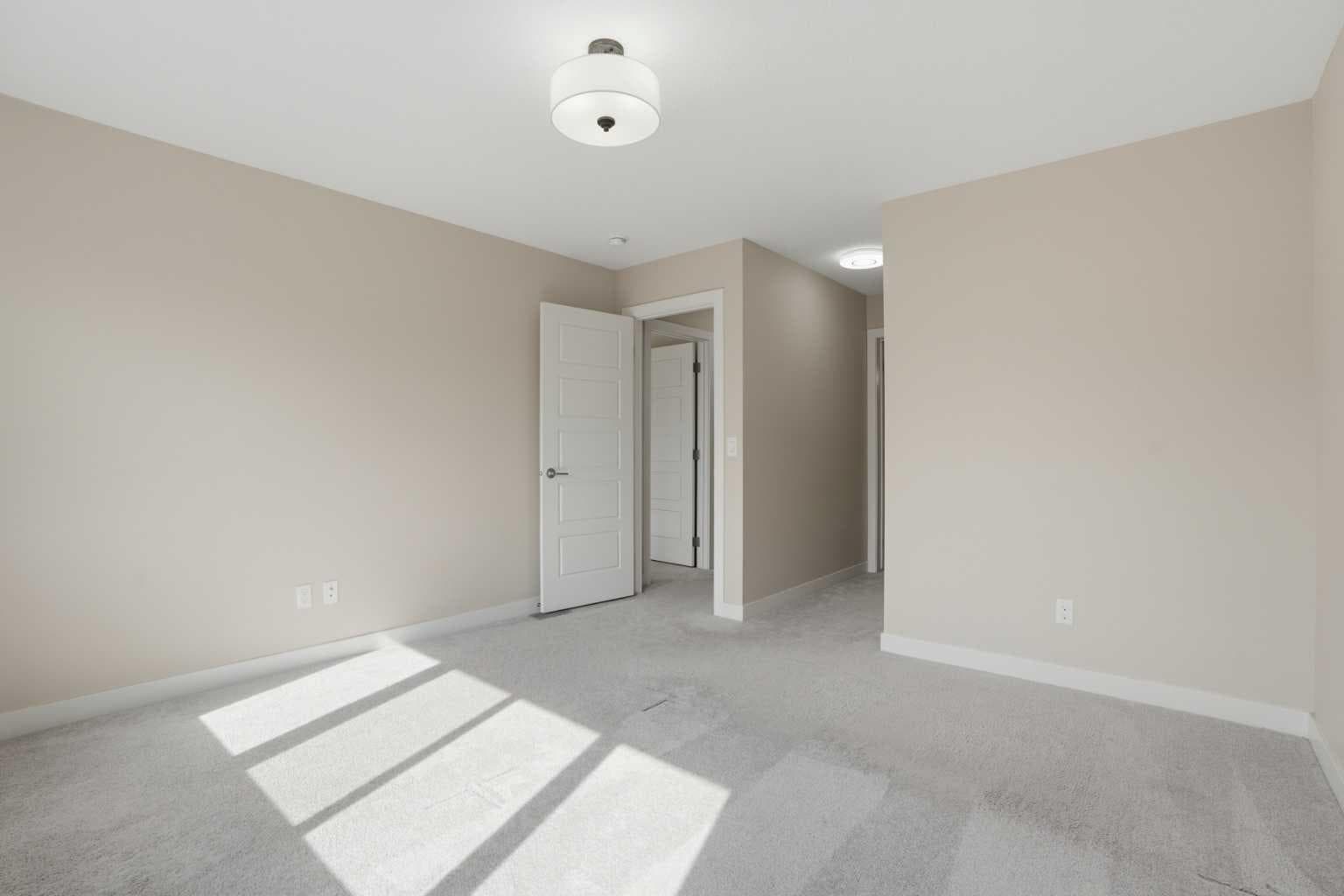 93 Saddlestone Place NE