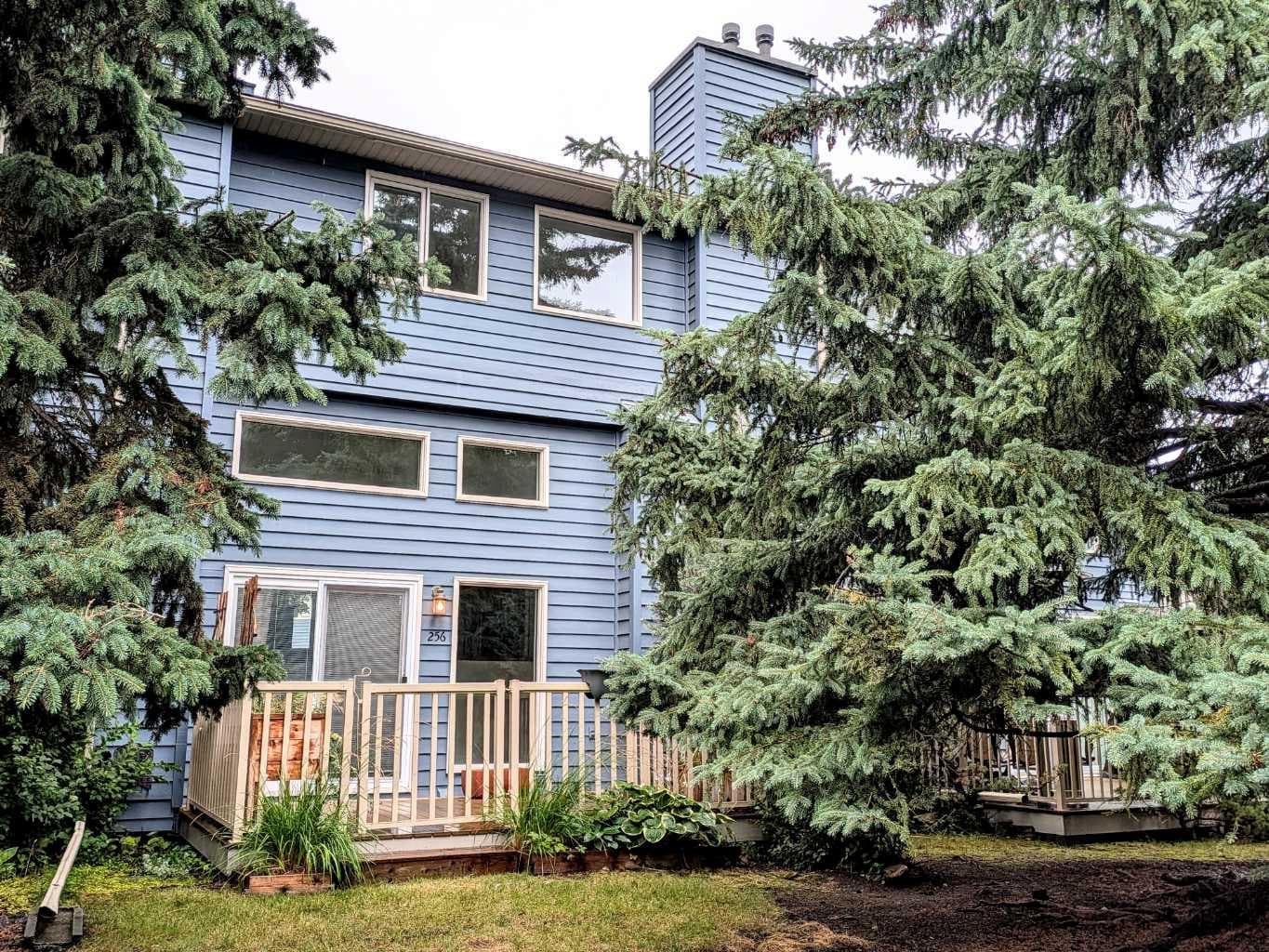 256 Point Mckay Terrace NW