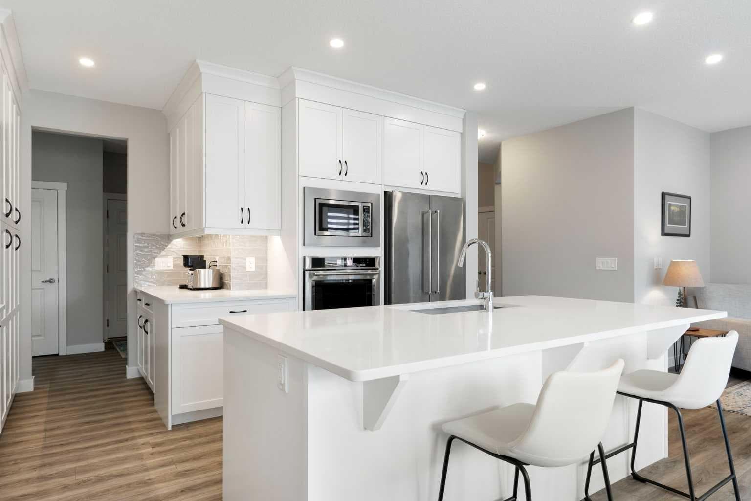 264 Riviera Way 