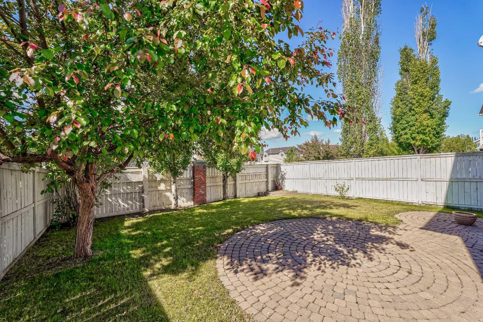 236 Covepark Close NE