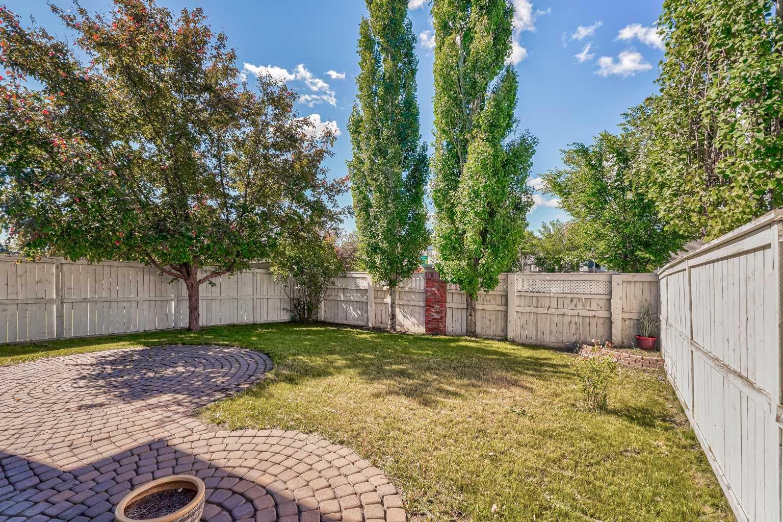 236 Covepark Close NE