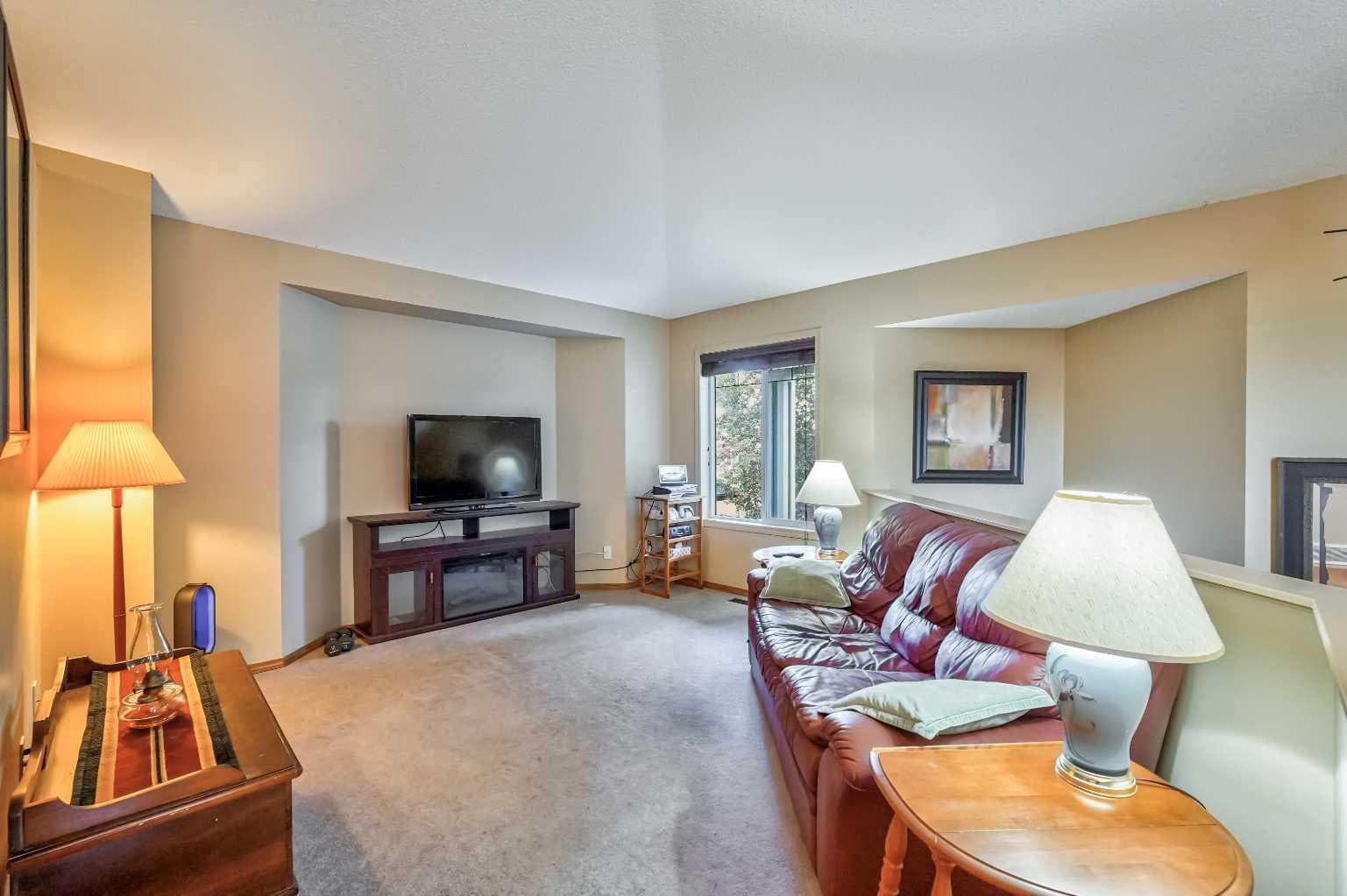 236 Covepark Close NE