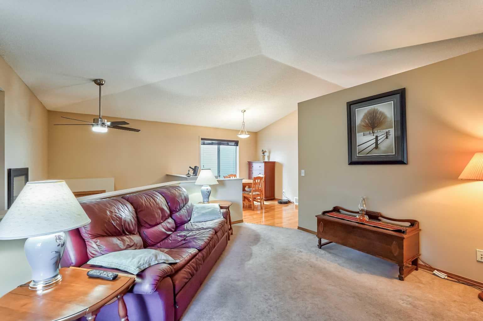 236 Covepark Close NE