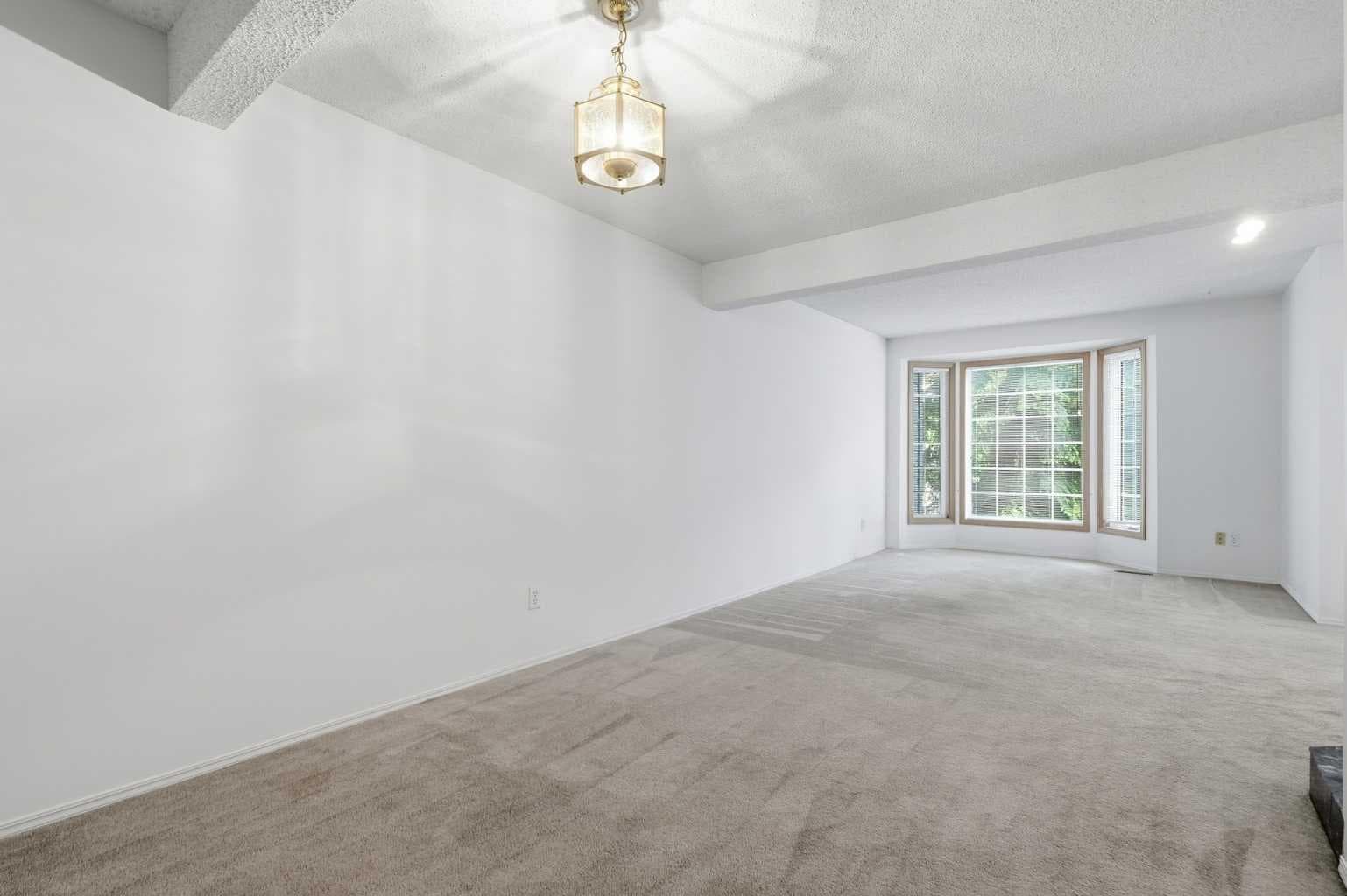 80 Abberfield Court NE