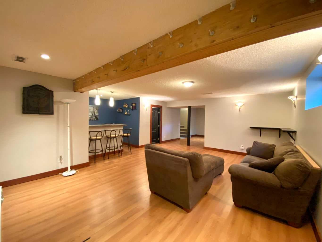 10 Elgin Drive SE