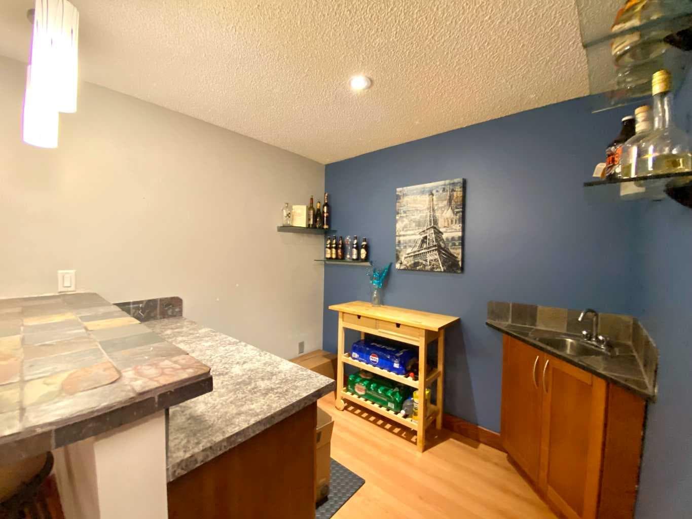 10 Elgin Drive SE