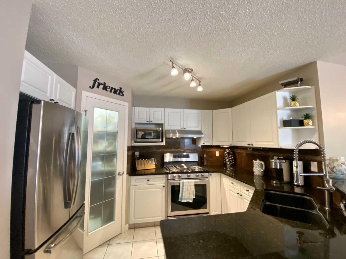 10 Elgin Drive SE