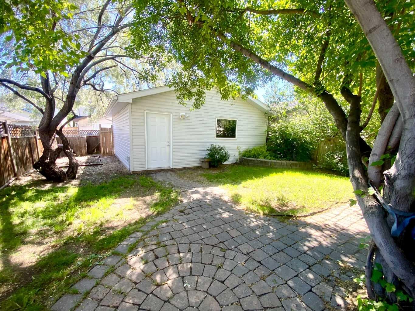10 Elgin Drive SE