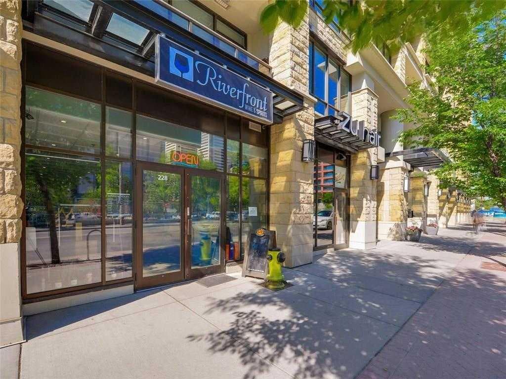 1321, 222 Riverfront Avenue SW