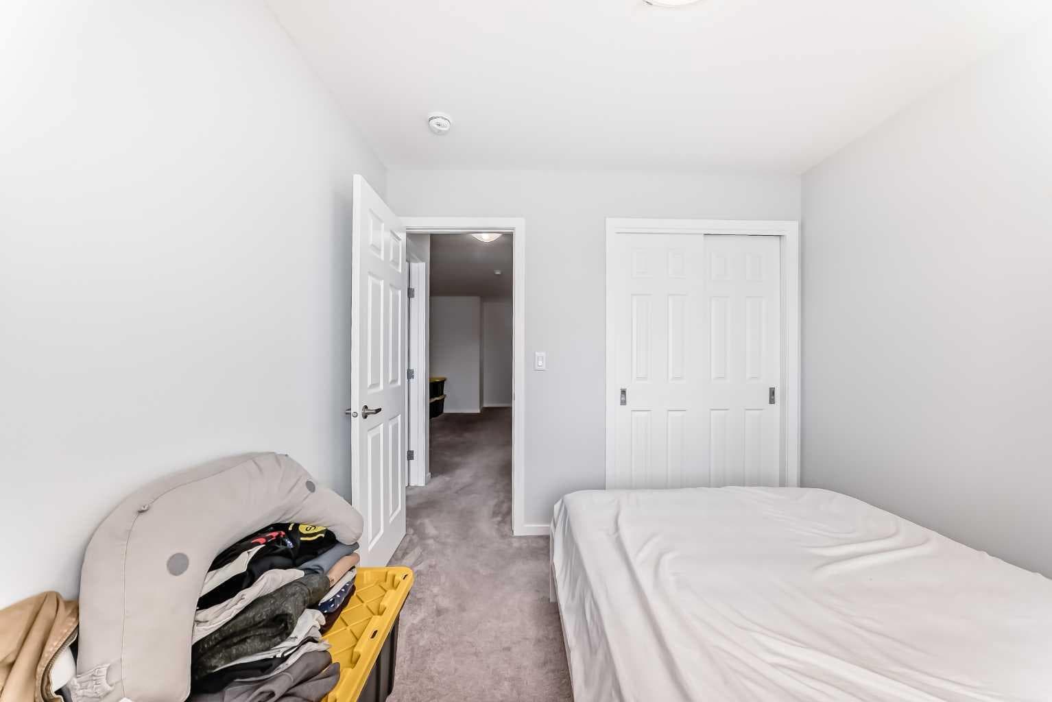 181 Yorkville Boulevard SW
