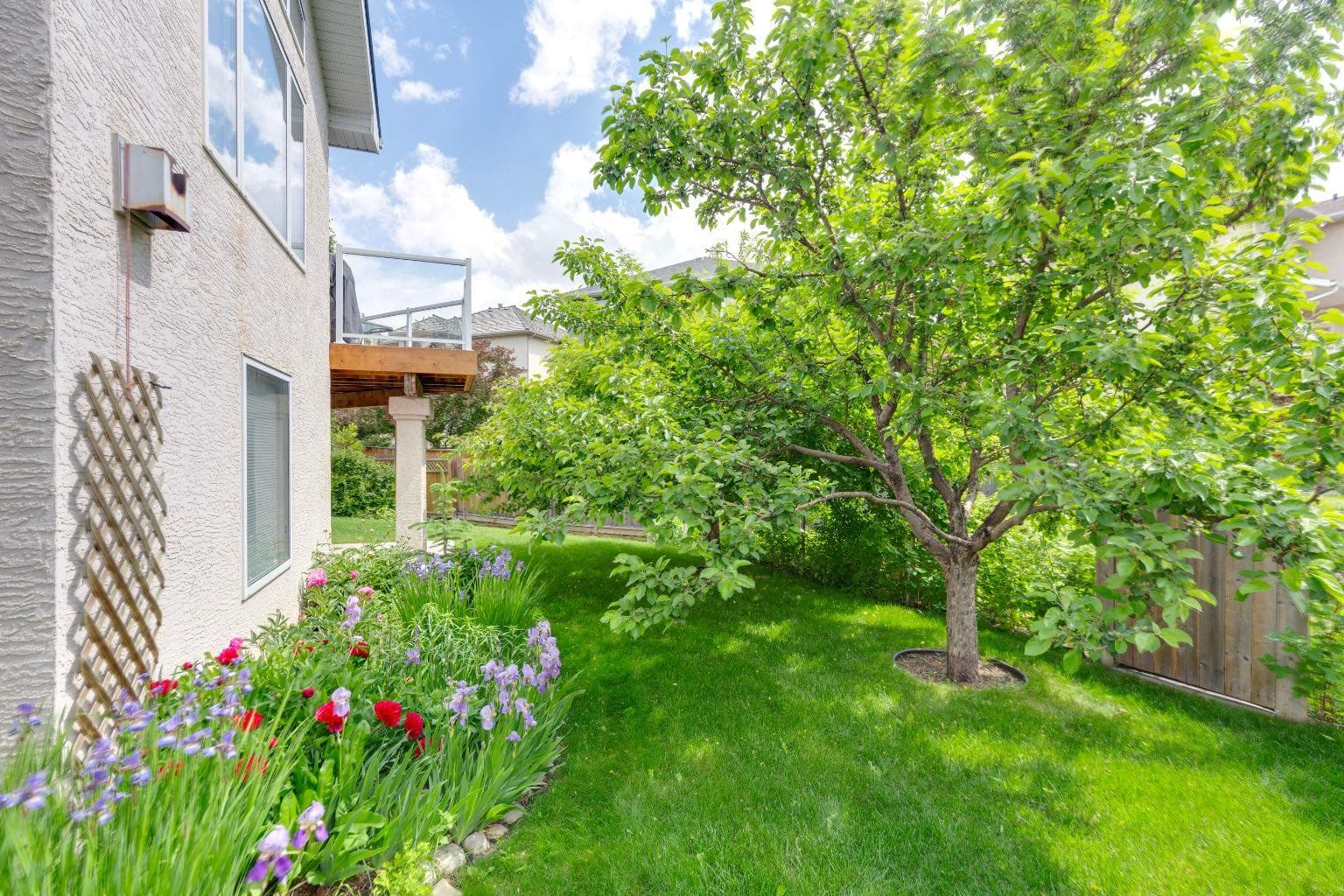 614 Sierra Madre Court SW