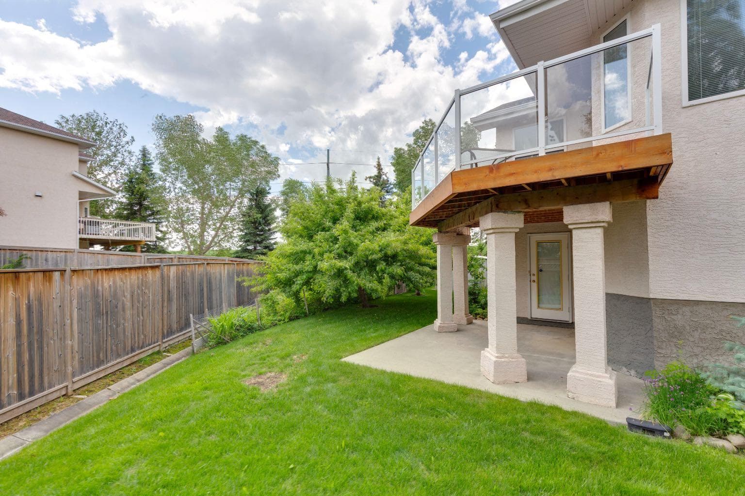 614 Sierra Madre Court SW