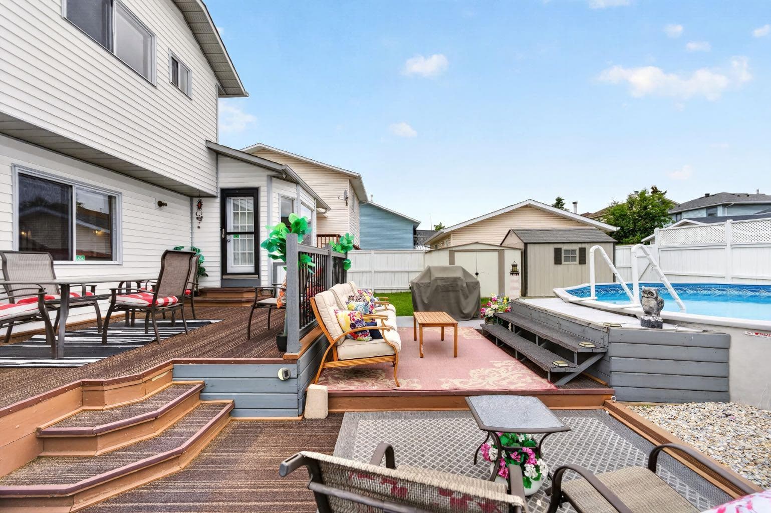 70 Pasadena Gardens NE