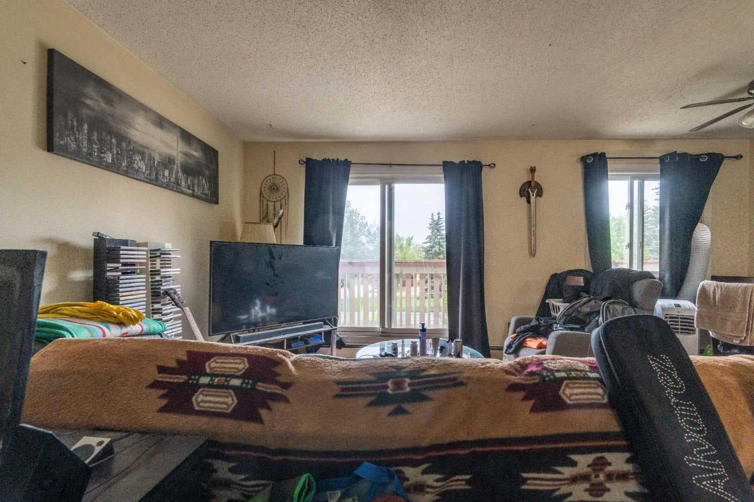731, 11620 Elbow Drive SW