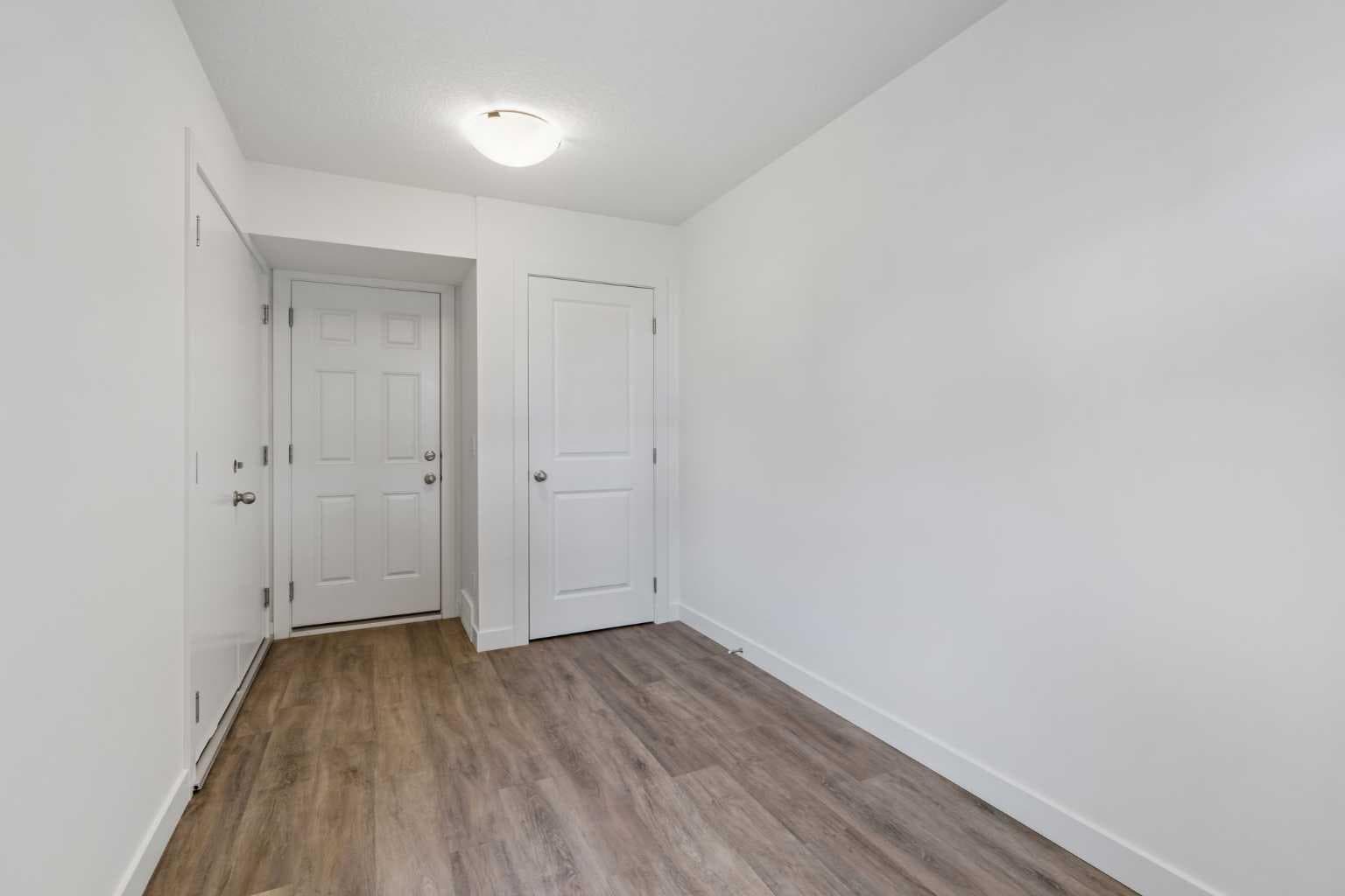 1001, 24 Rivercrest Drive 