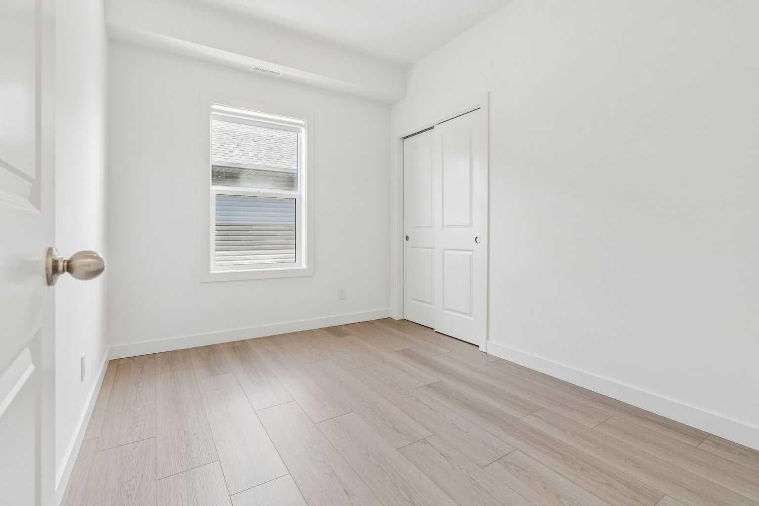 1002, 24 Rivercrest Drive 