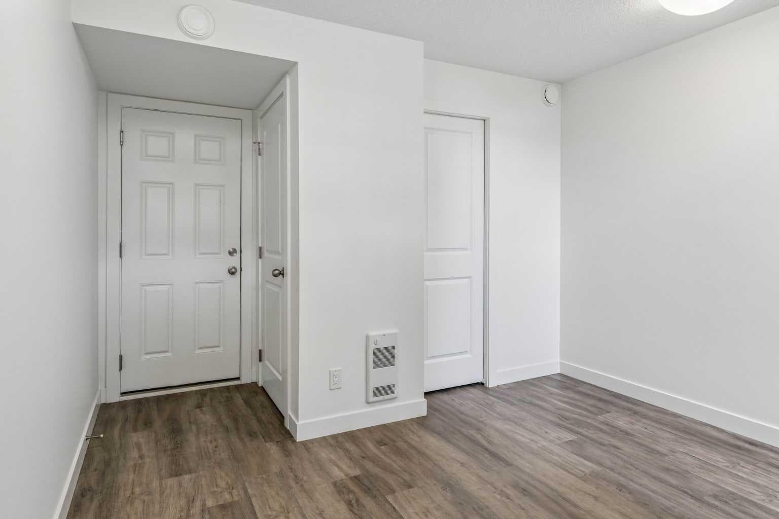 1002, 24 Rivercrest Drive 
