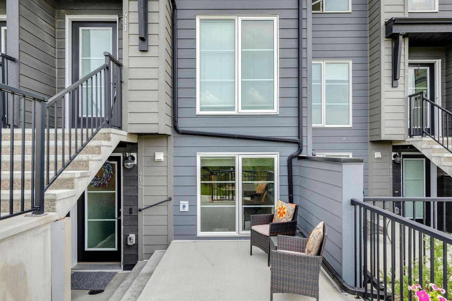 412, 260 Rowley Way NW