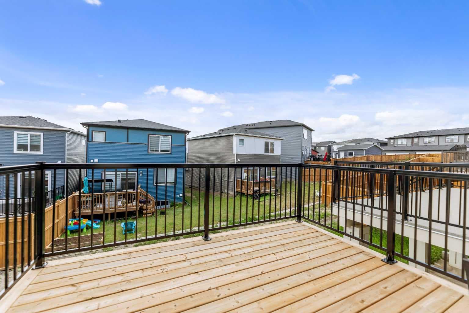 47 Carringvue Passage NW
