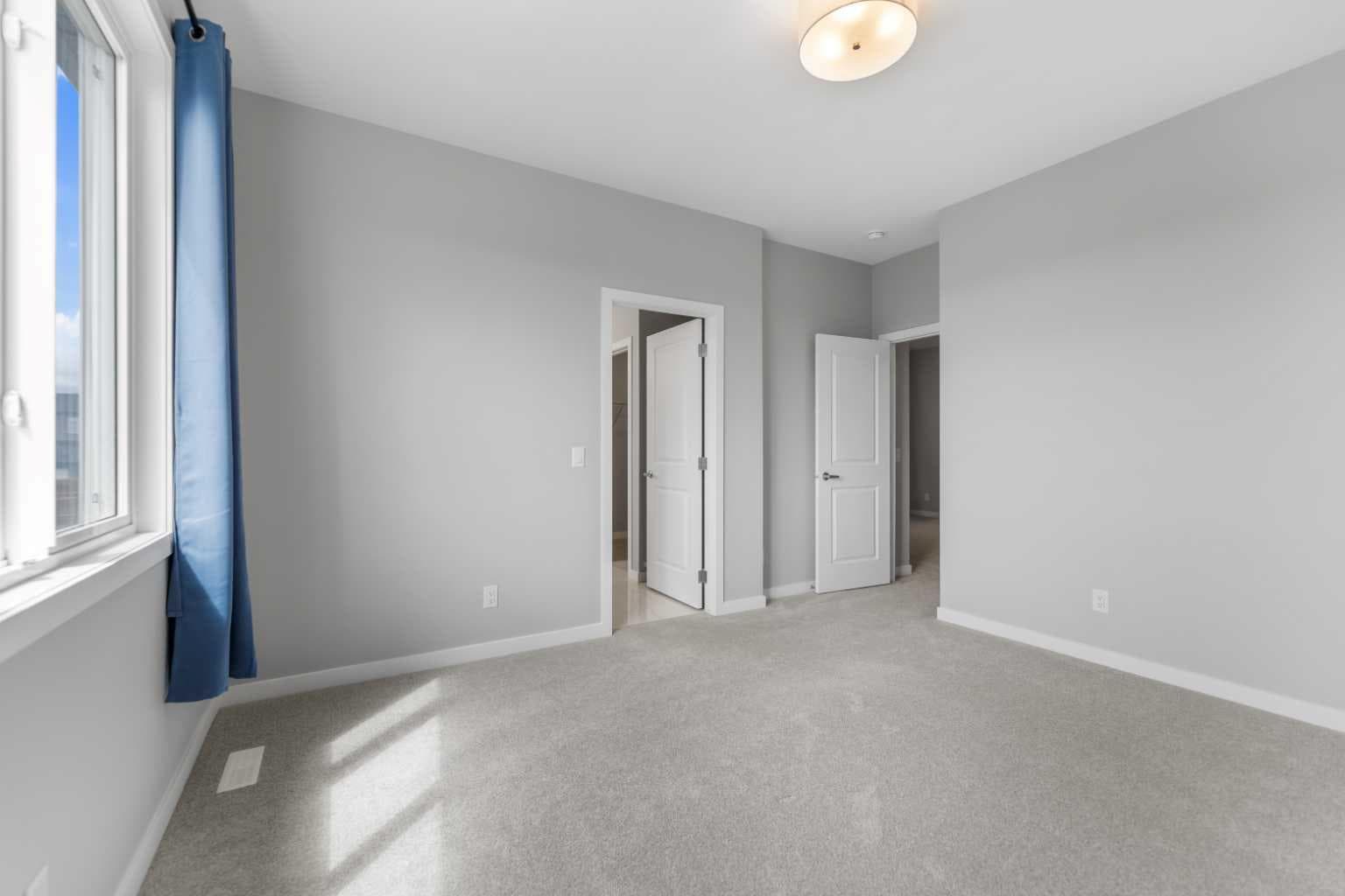47 Carringvue Passage NW
