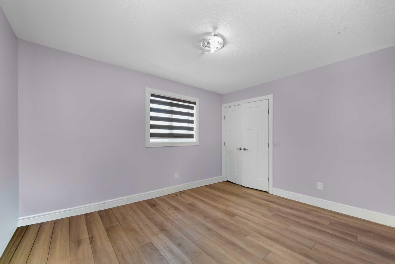 30 Saddlelake View NE