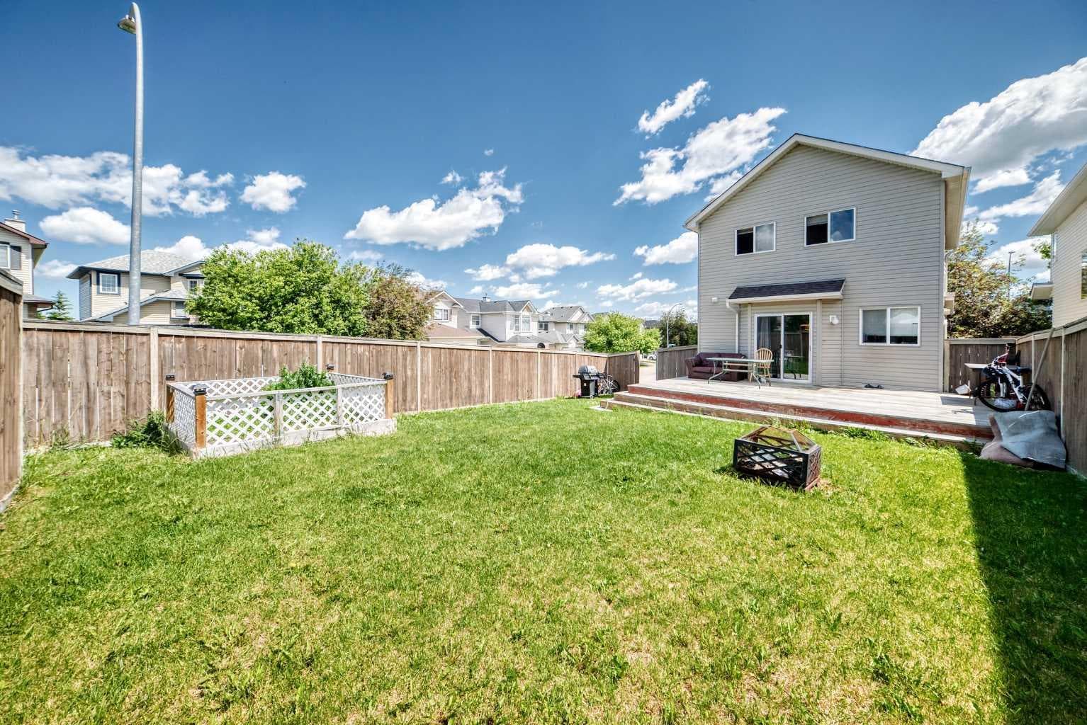 205 Hidden Hills Place NW
