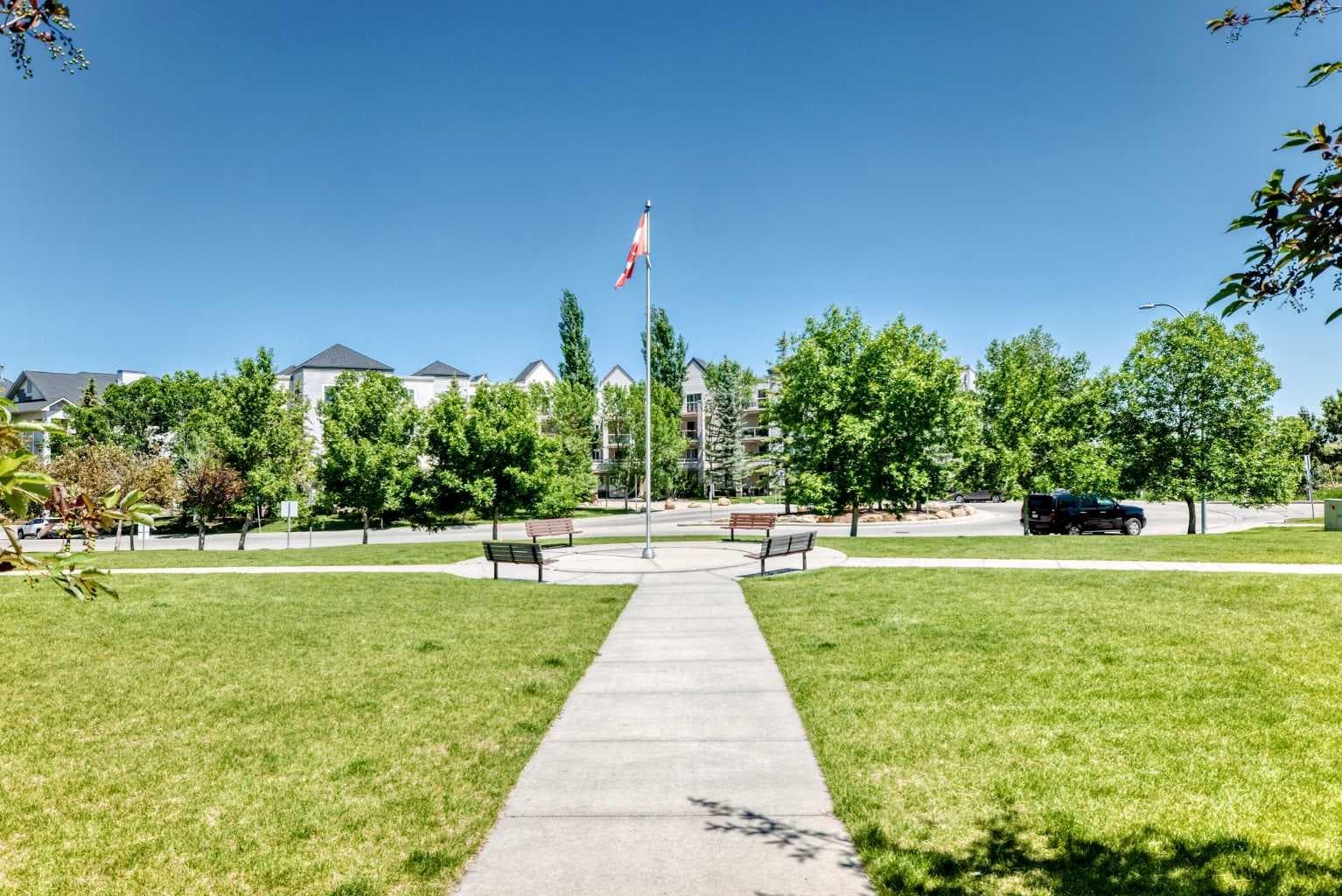 109, 5500 Somervale Court SW