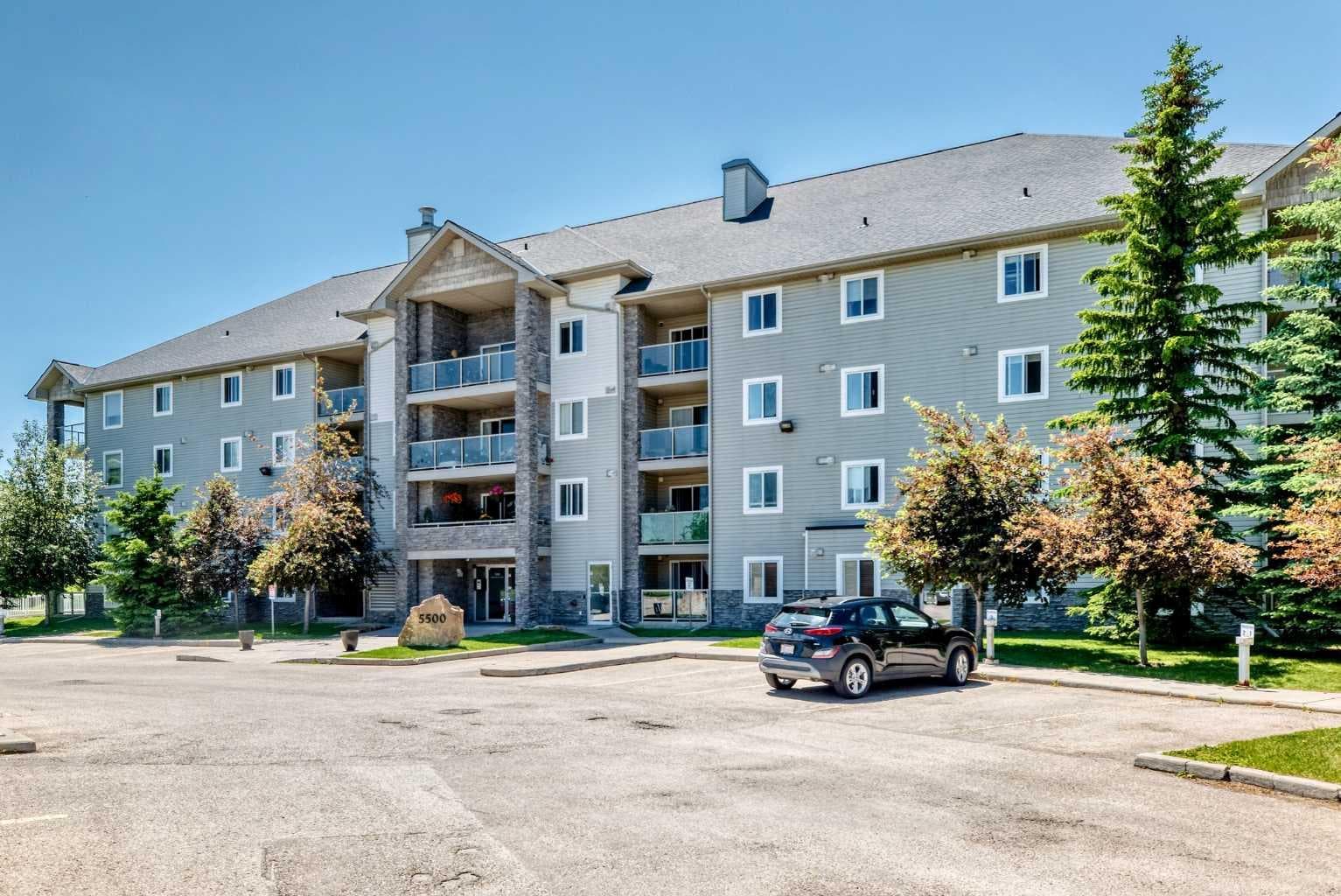 109, 5500 Somervale Court SW