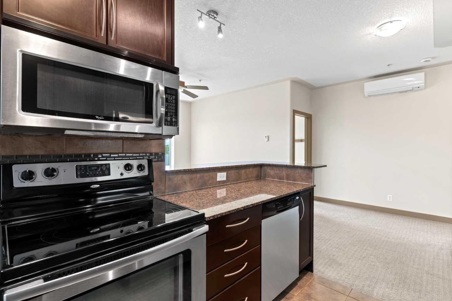 316, 35 Inglewood Park SE