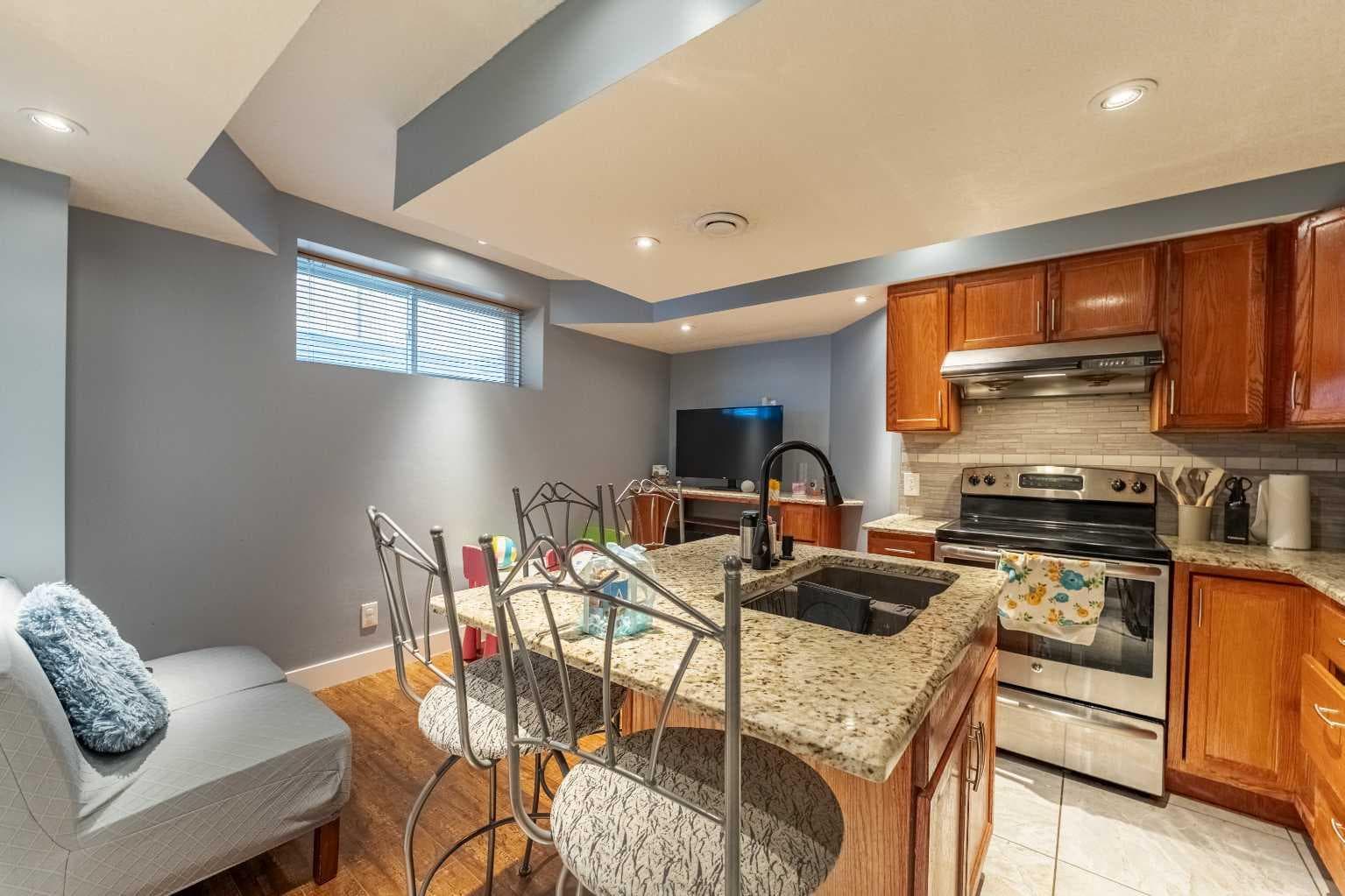 136 Legacy Circle SE