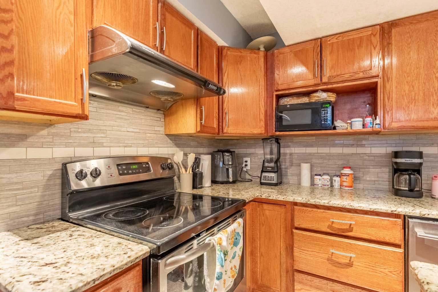136 Legacy Circle SE