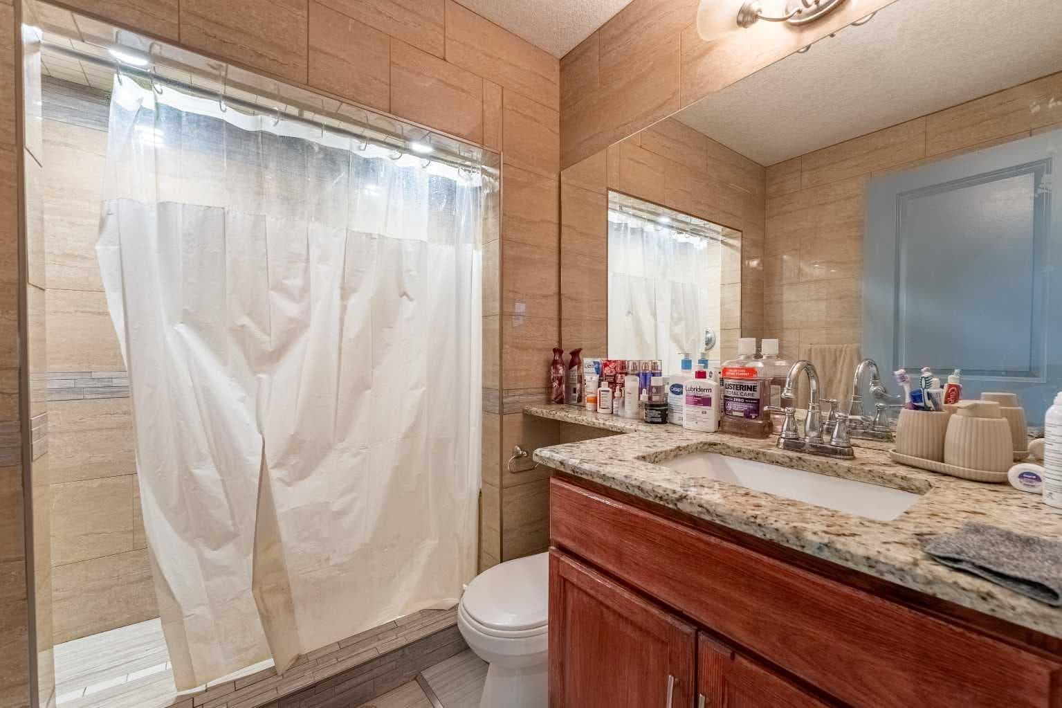 136 Legacy Circle SE