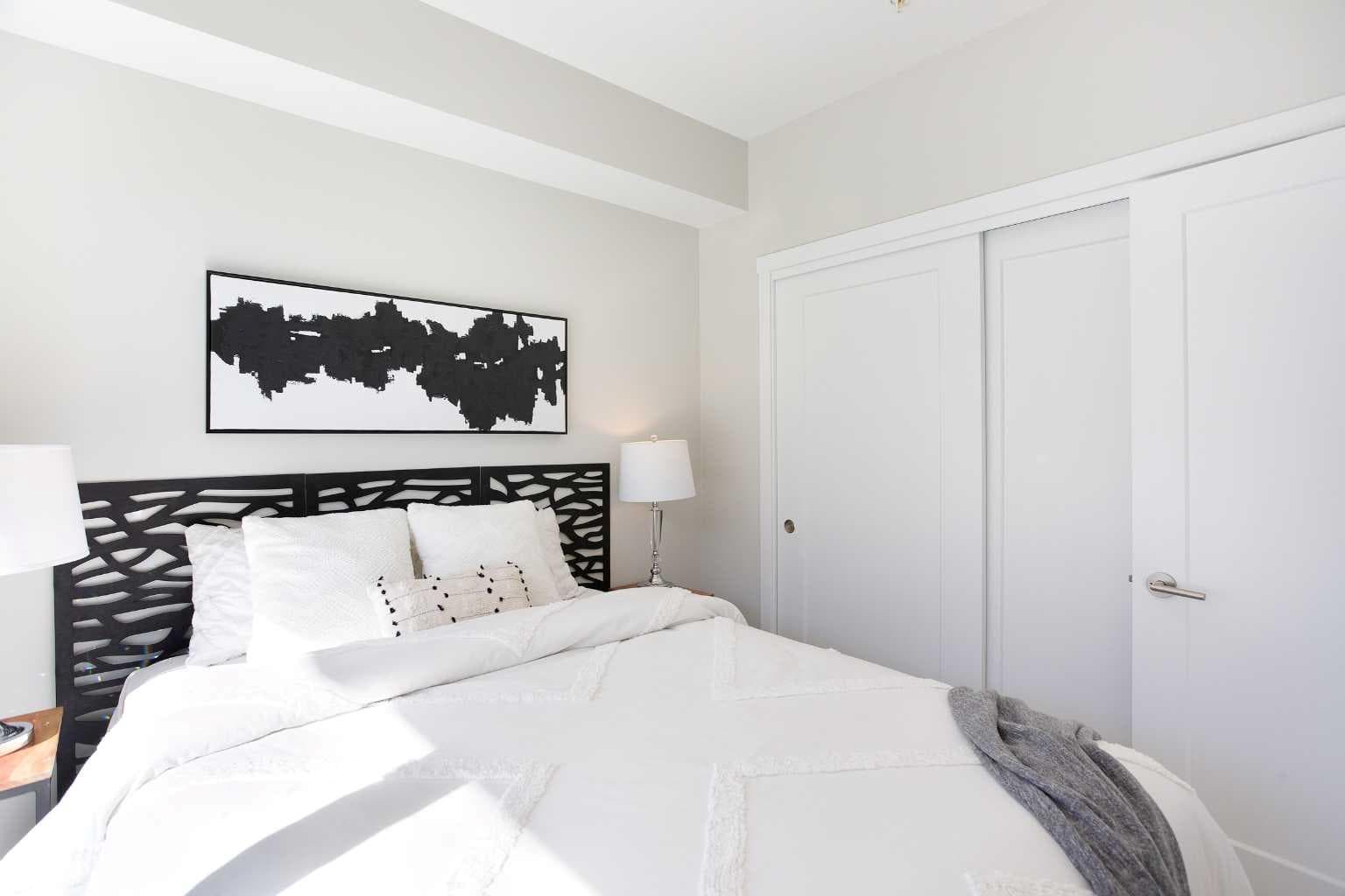 111, 660 Shawnee Square 