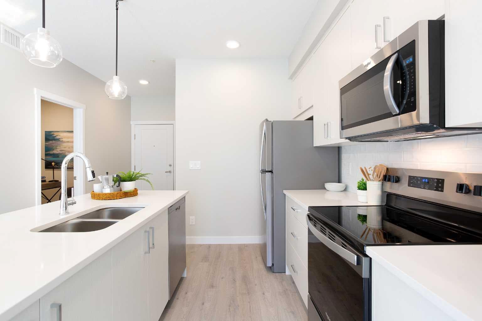 111, 660 Shawnee Square 