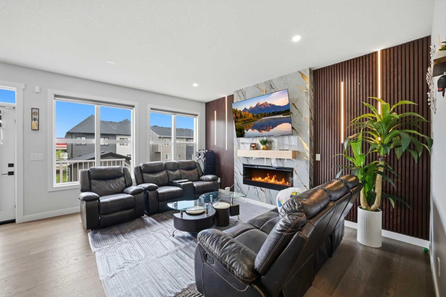 241 Homestead Crescent NE