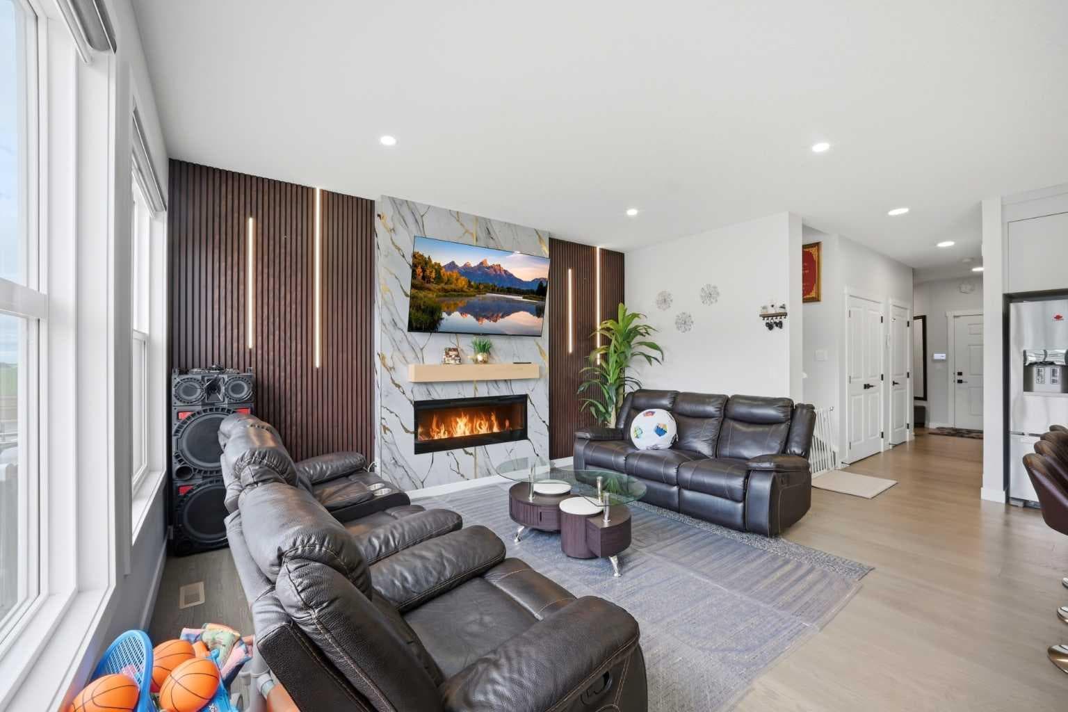 241 Homestead Crescent NE
