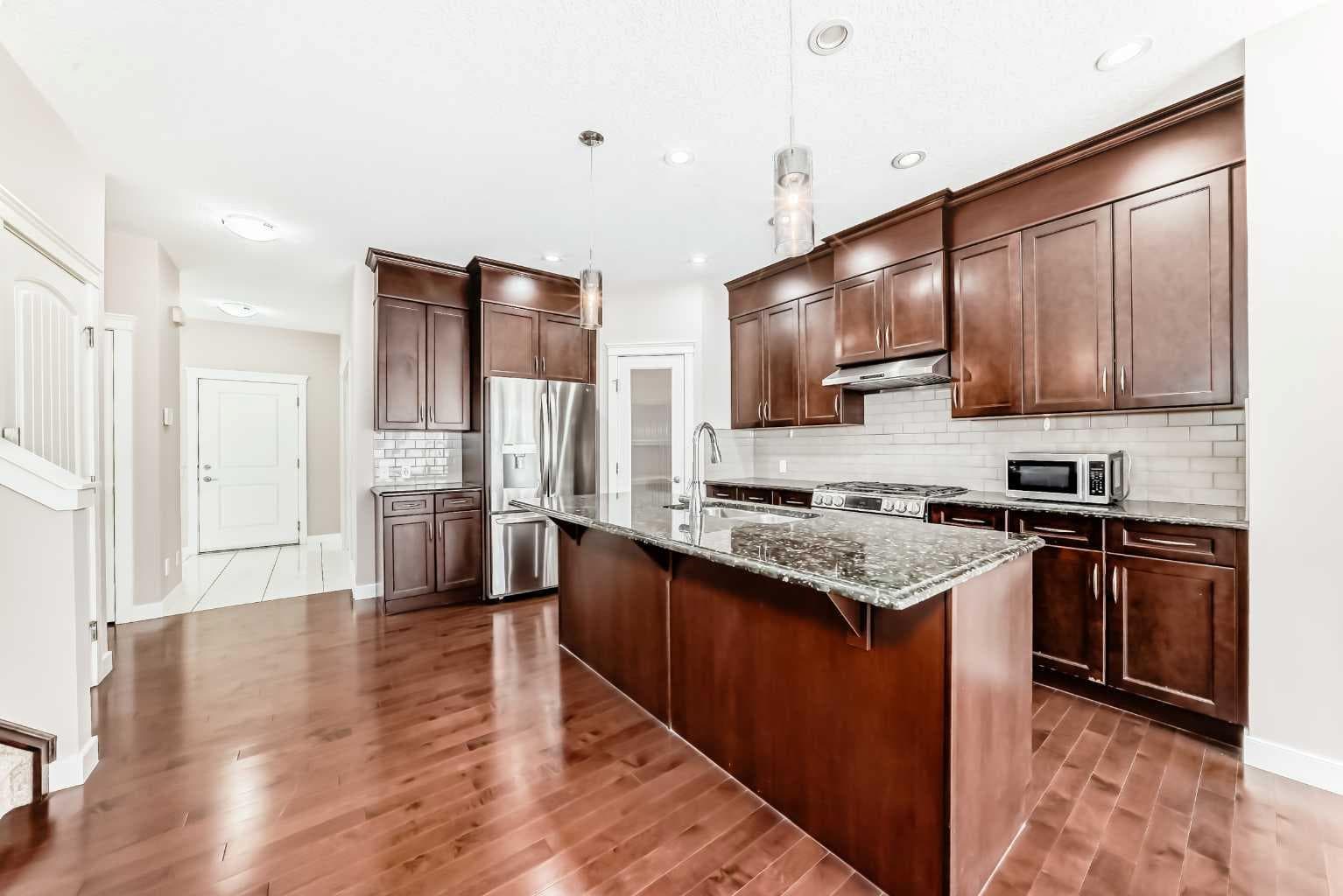 101 Redstone Drive NE