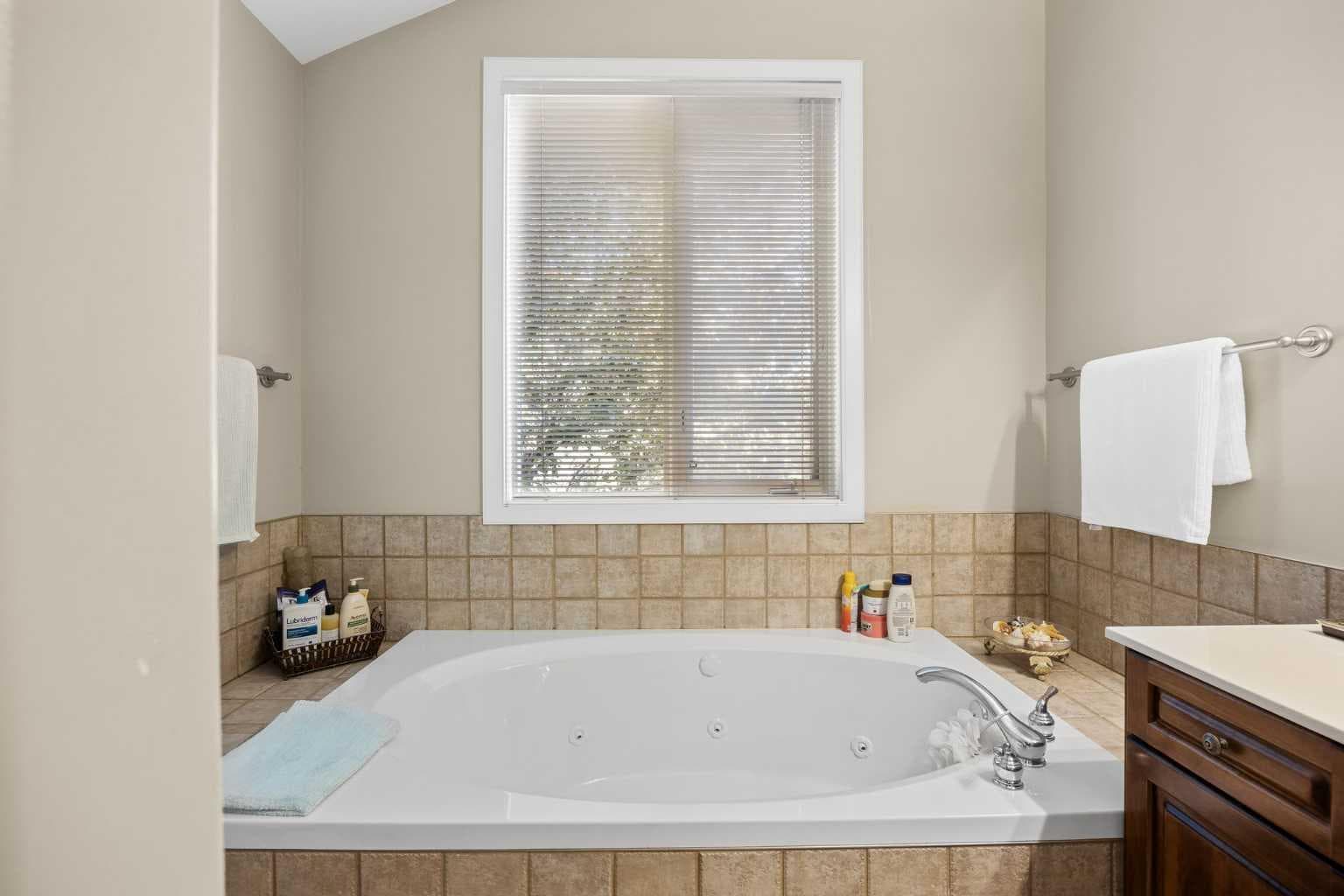93 Coach Court SW