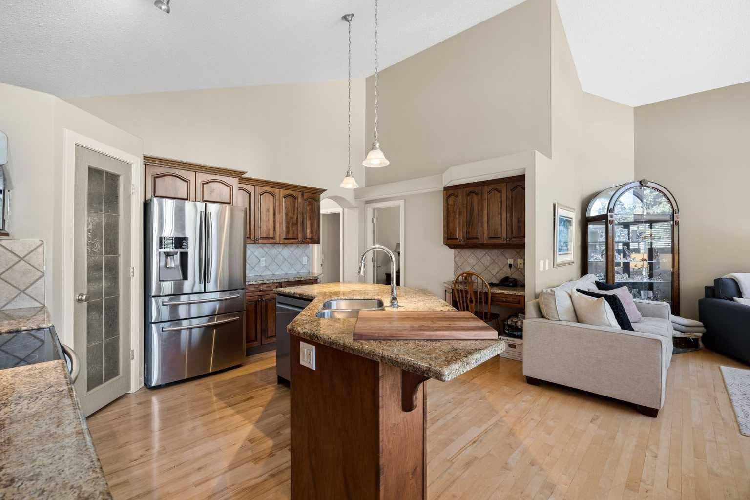 93 Coach Court SW