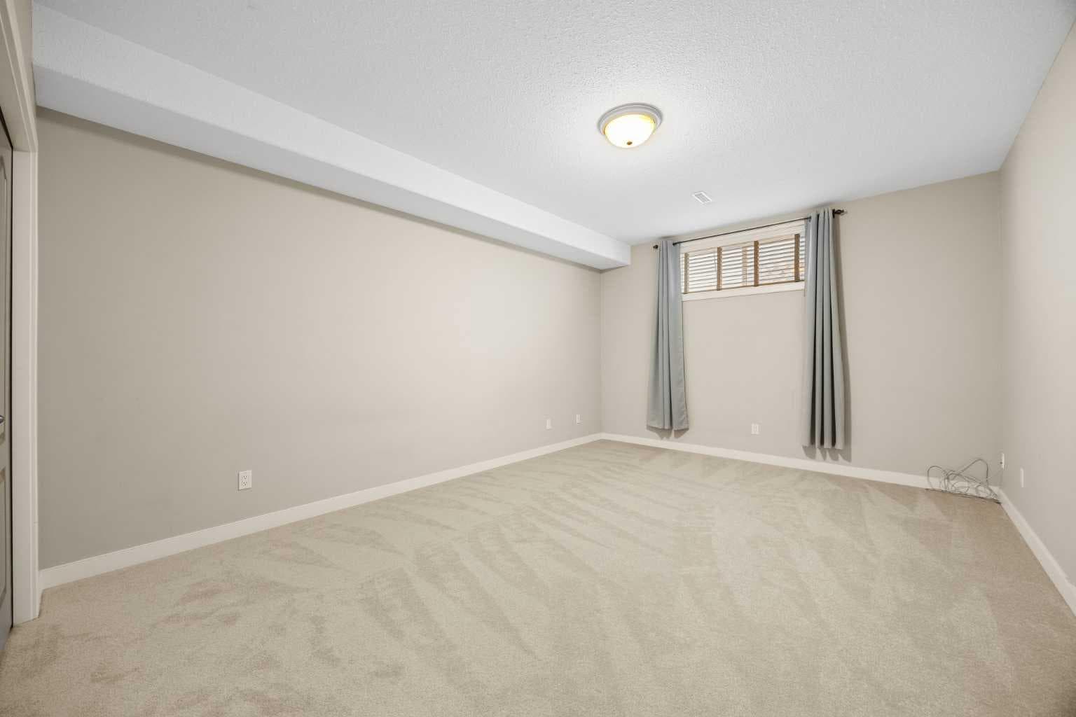 93 Coach Court SW