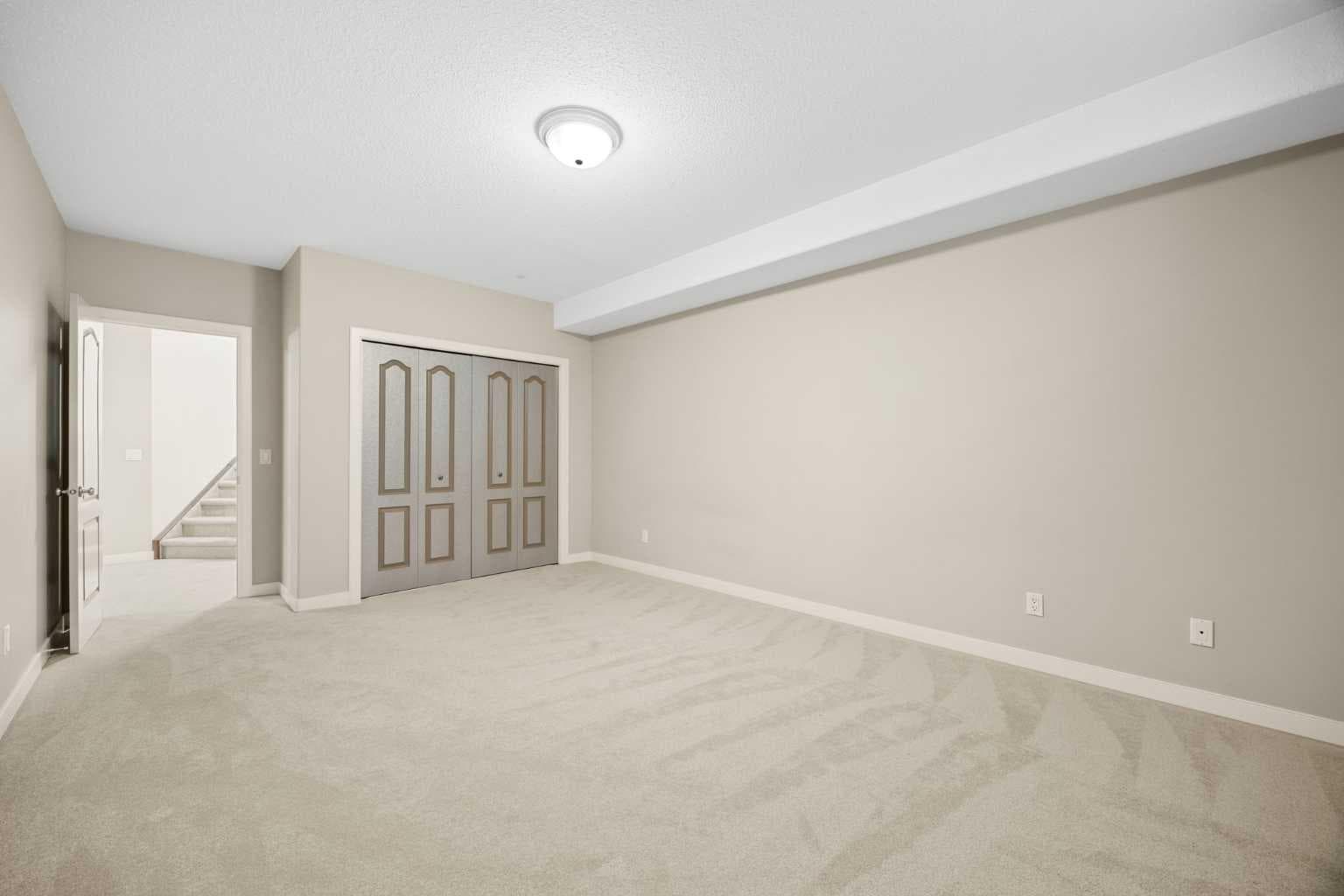 93 Coach Court SW