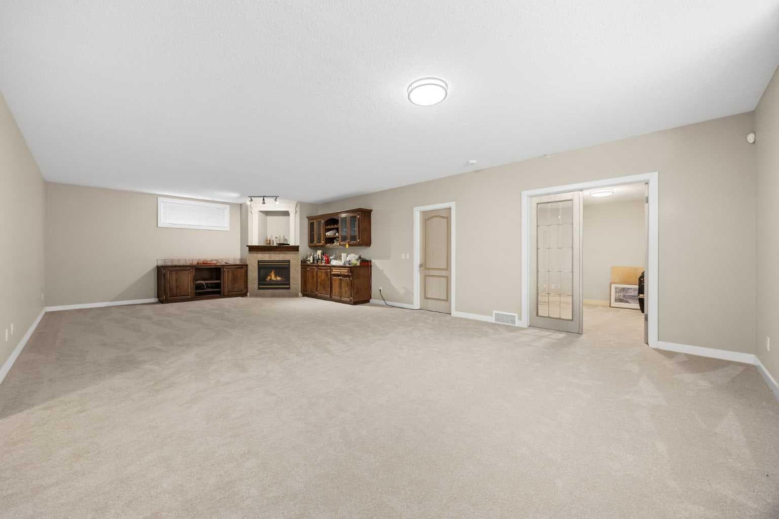 93 Coach Court SW