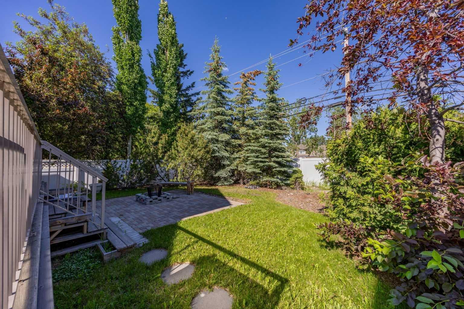 93 Coach Court SW