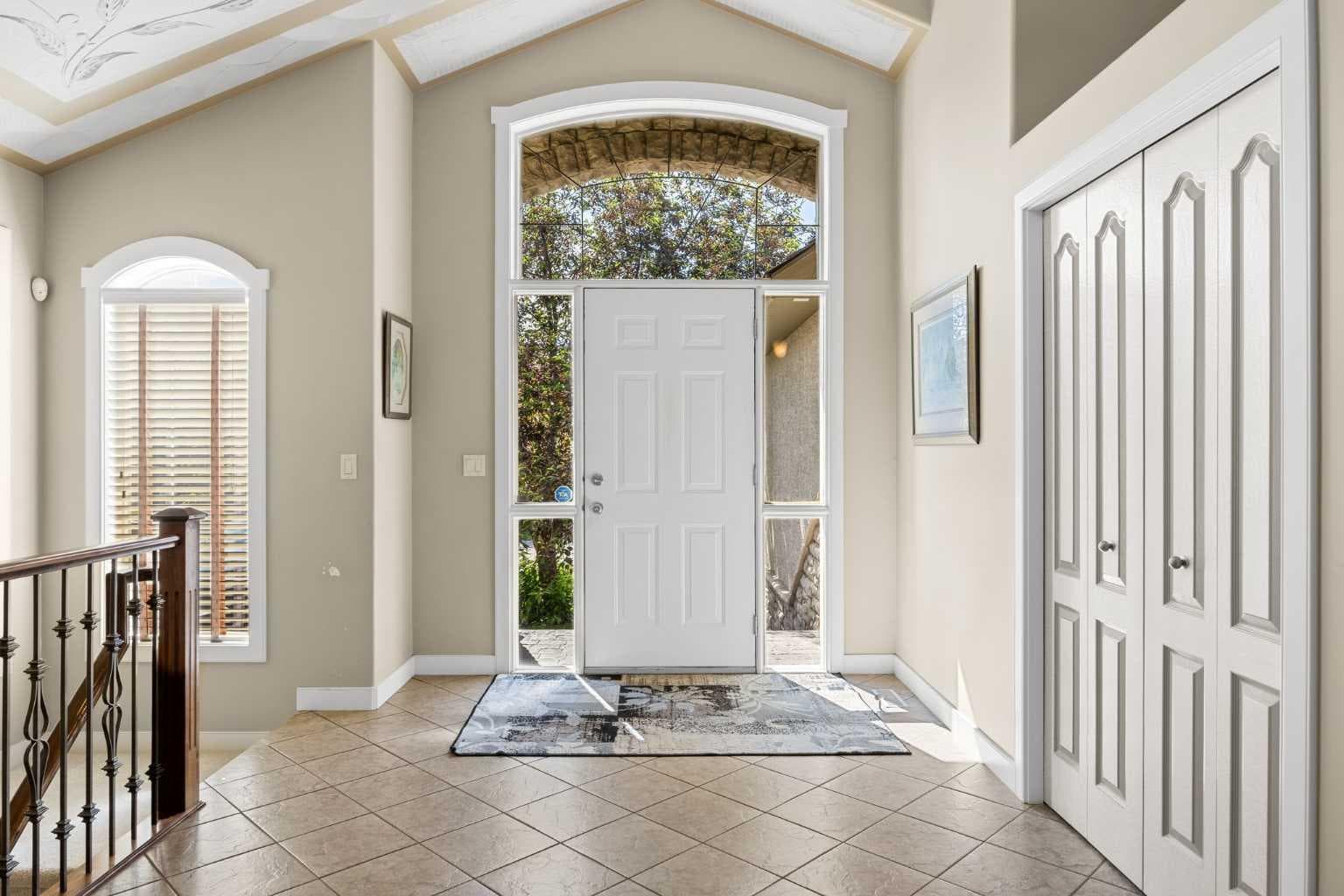 93 Coach Court SW