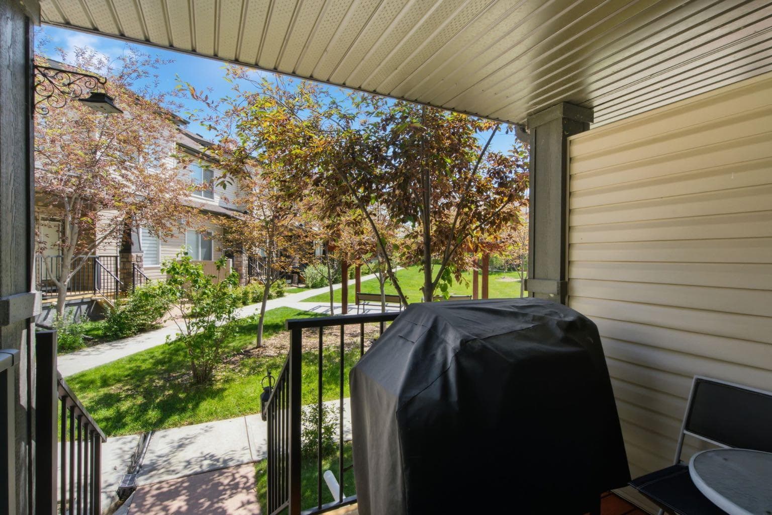 126 Copperpond Landing SE